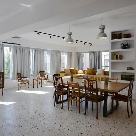 Aris In Psiri Athens